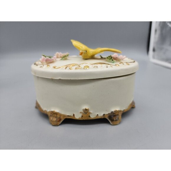 1958 Handmade Trinket Box Porcelain Yellow Bird Gold Trim Lid - Picture 2 of 7